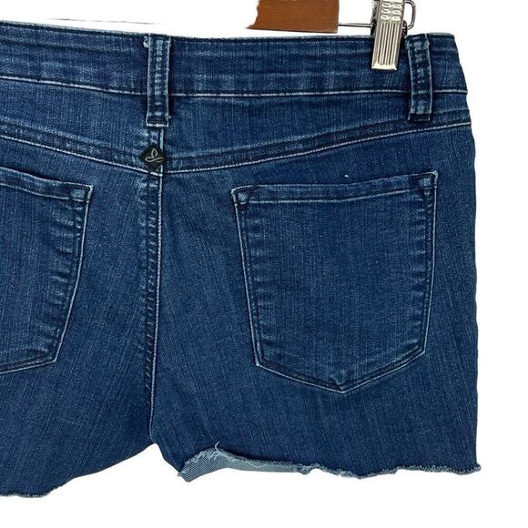 PRANA KARA LOW RISE CUTOFF MEDIUM WASH DENIM‎ SHORTS WOMEN'S SIZE 4/27 - Picture 6 of 12